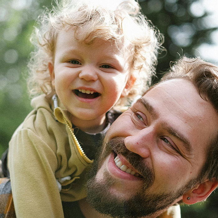 Tips for Teaching Kids to Floss | Holt Dental Care - Dentist in West Jordan - Dr. Joshua C. Holt